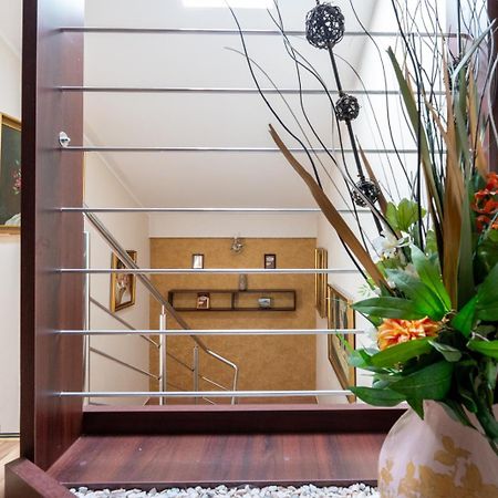 Faraway Aparthotel Near Vienna Airport With Anytime Self Check In Bruck an der Leitha Eksteriør billede
