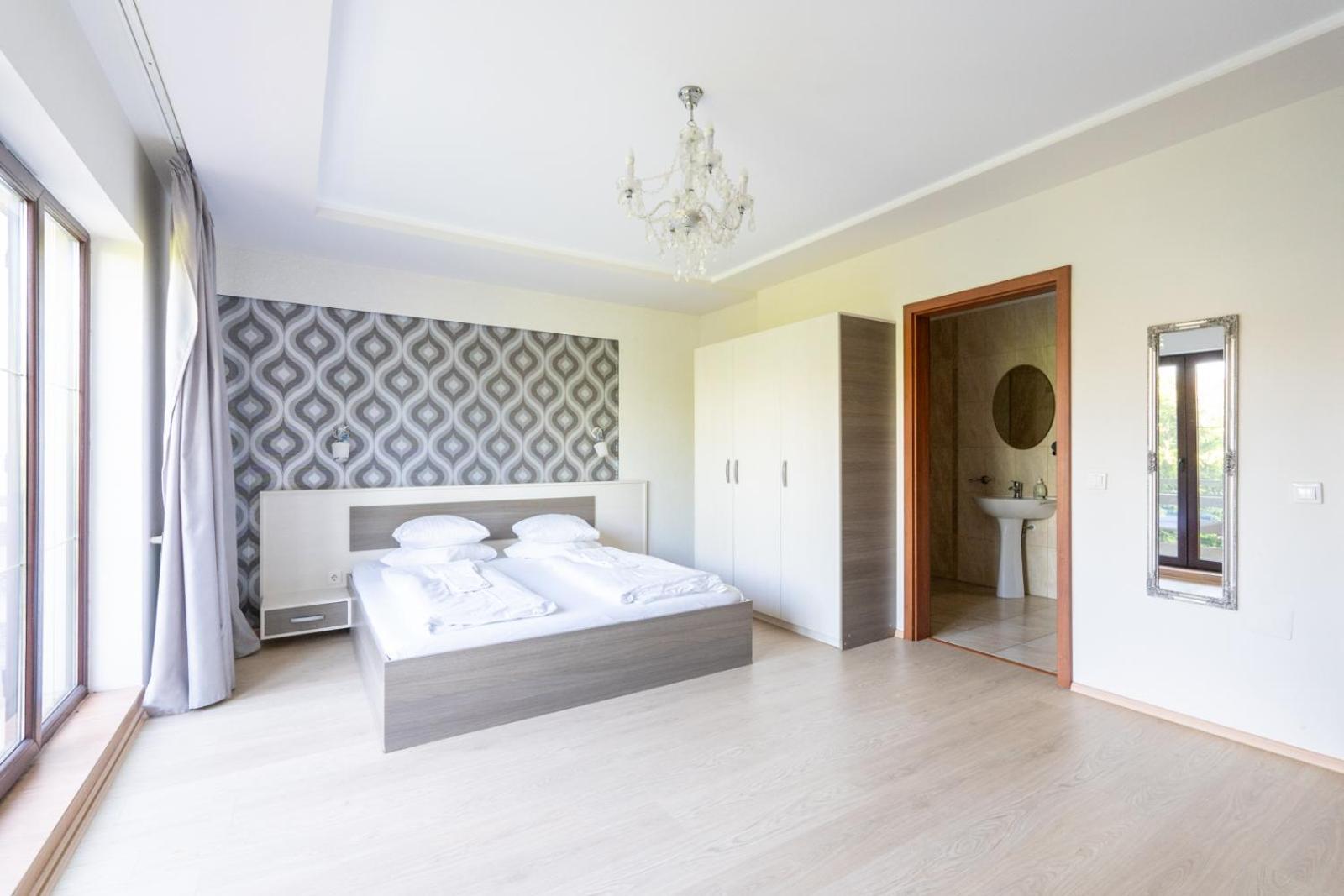 Faraway Aparthotel Near Vienna Airport With Anytime Self Check In Bruck an der Leitha Eksteriør billede