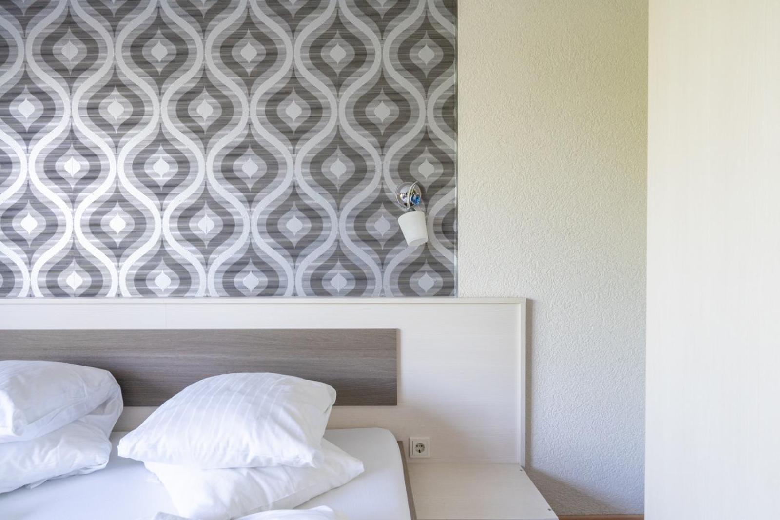 Faraway Aparthotel Near Vienna Airport With Anytime Self Check In Bruck an der Leitha Værelse billede